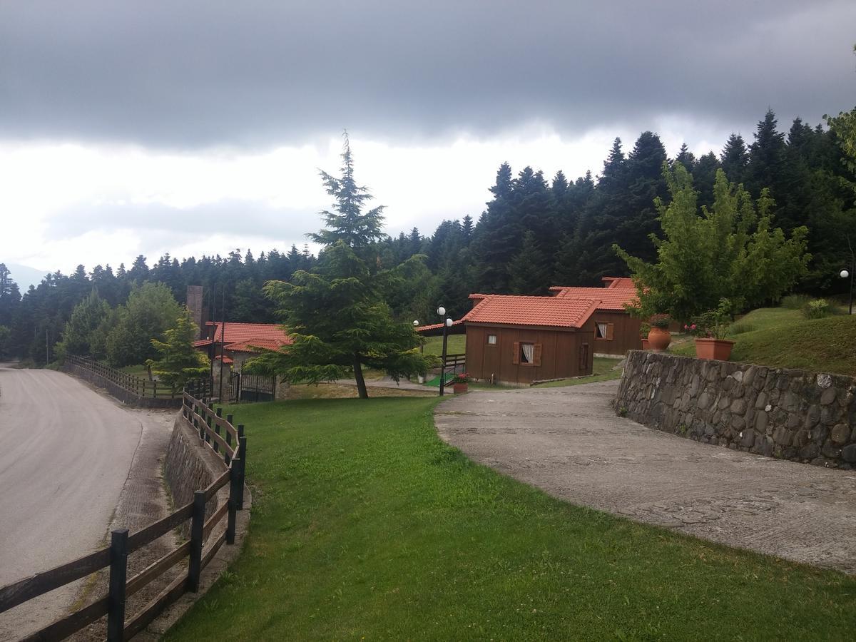 Livadaki Village Megali Kapsi Exteriör bild