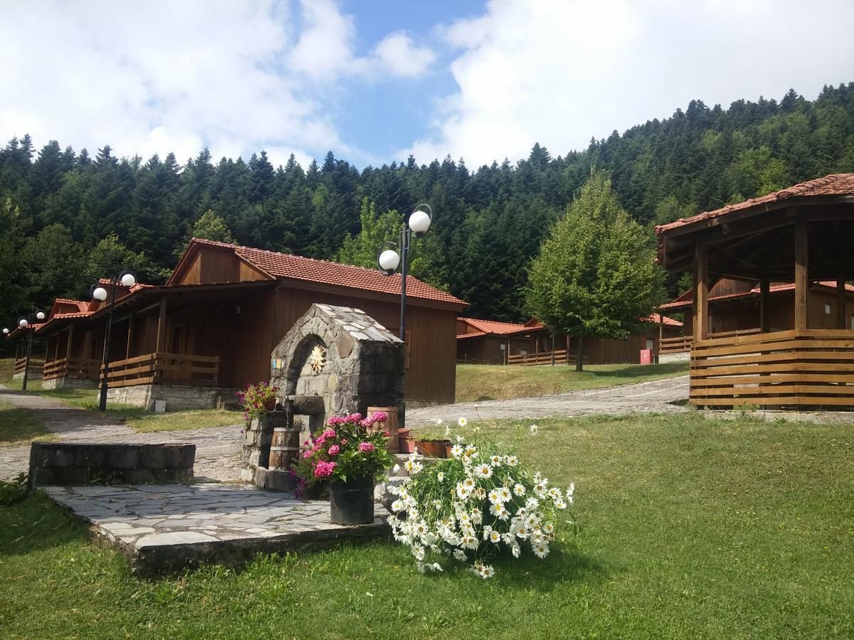 Livadaki Village Megali Kapsi Exteriör bild